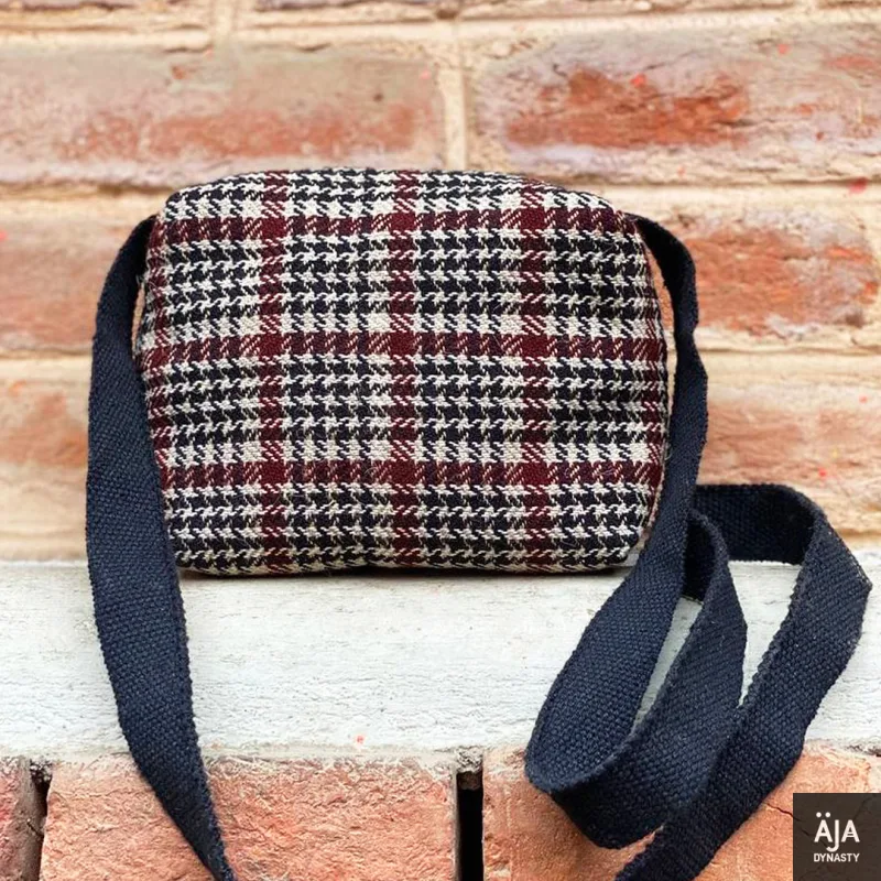 Puja-1 crossbody bag