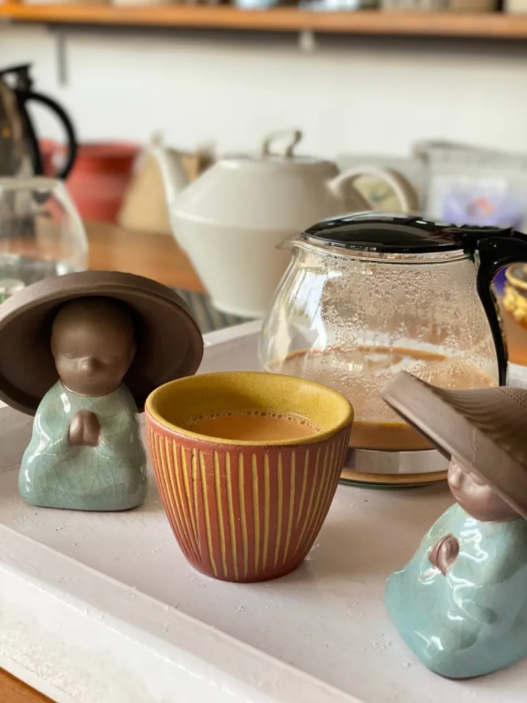 Roshi ceramic cup